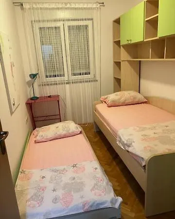 Vesna Apartment *